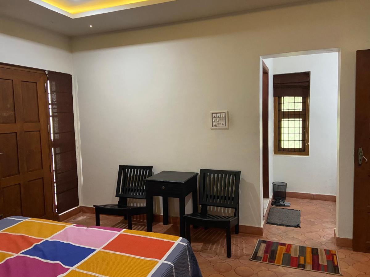 Maleyam Homestay Riverside Kozhikode Exterior photo