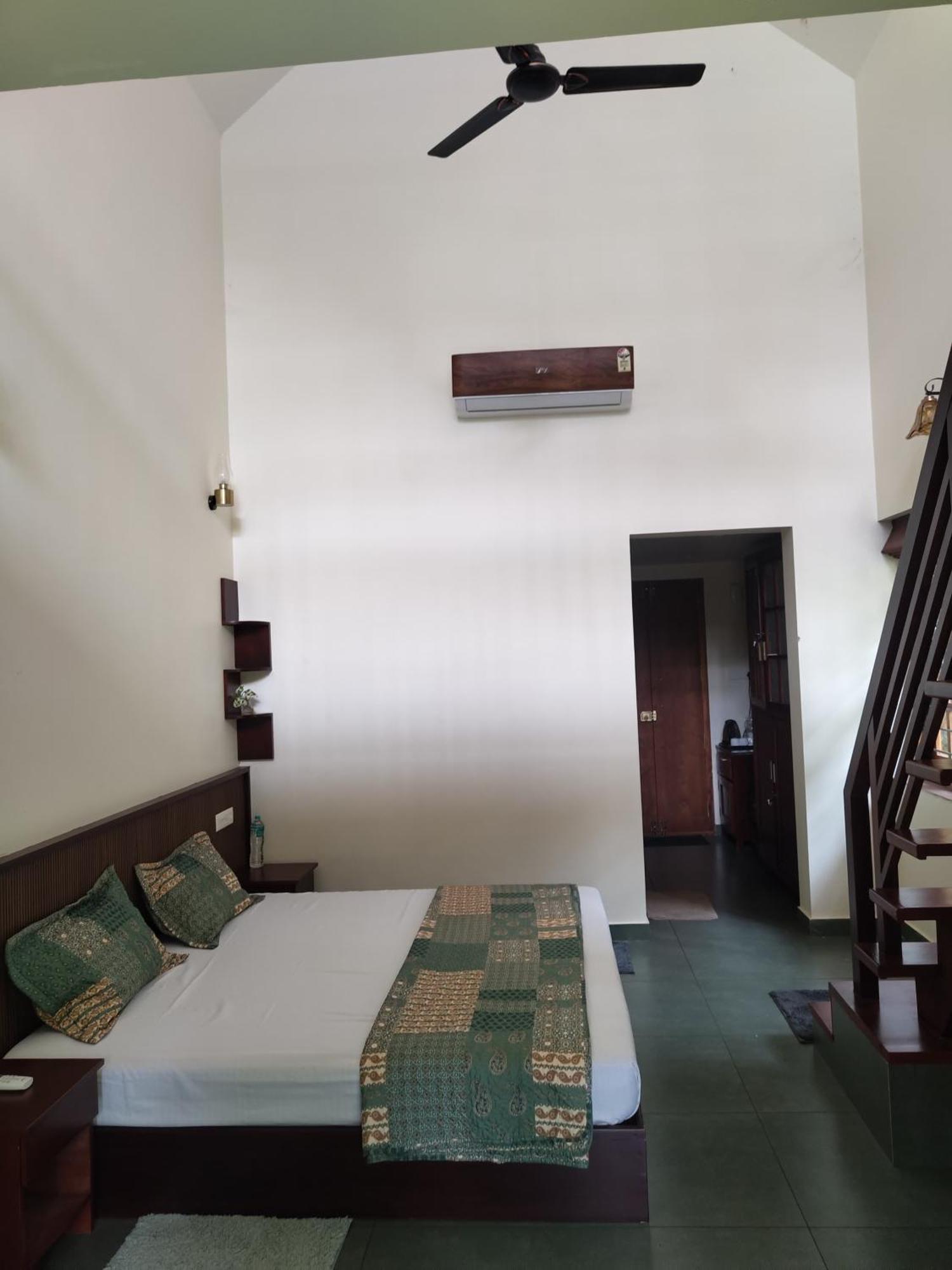 Maleyam Homestay Riverside Kozhikode Exterior photo