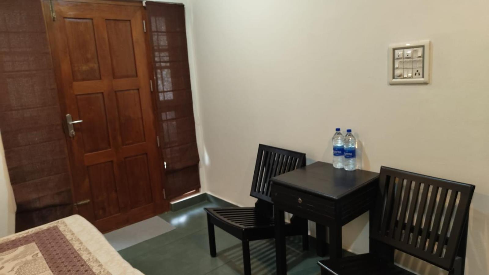 Maleyam Homestay Riverside Kozhikode Exterior photo
