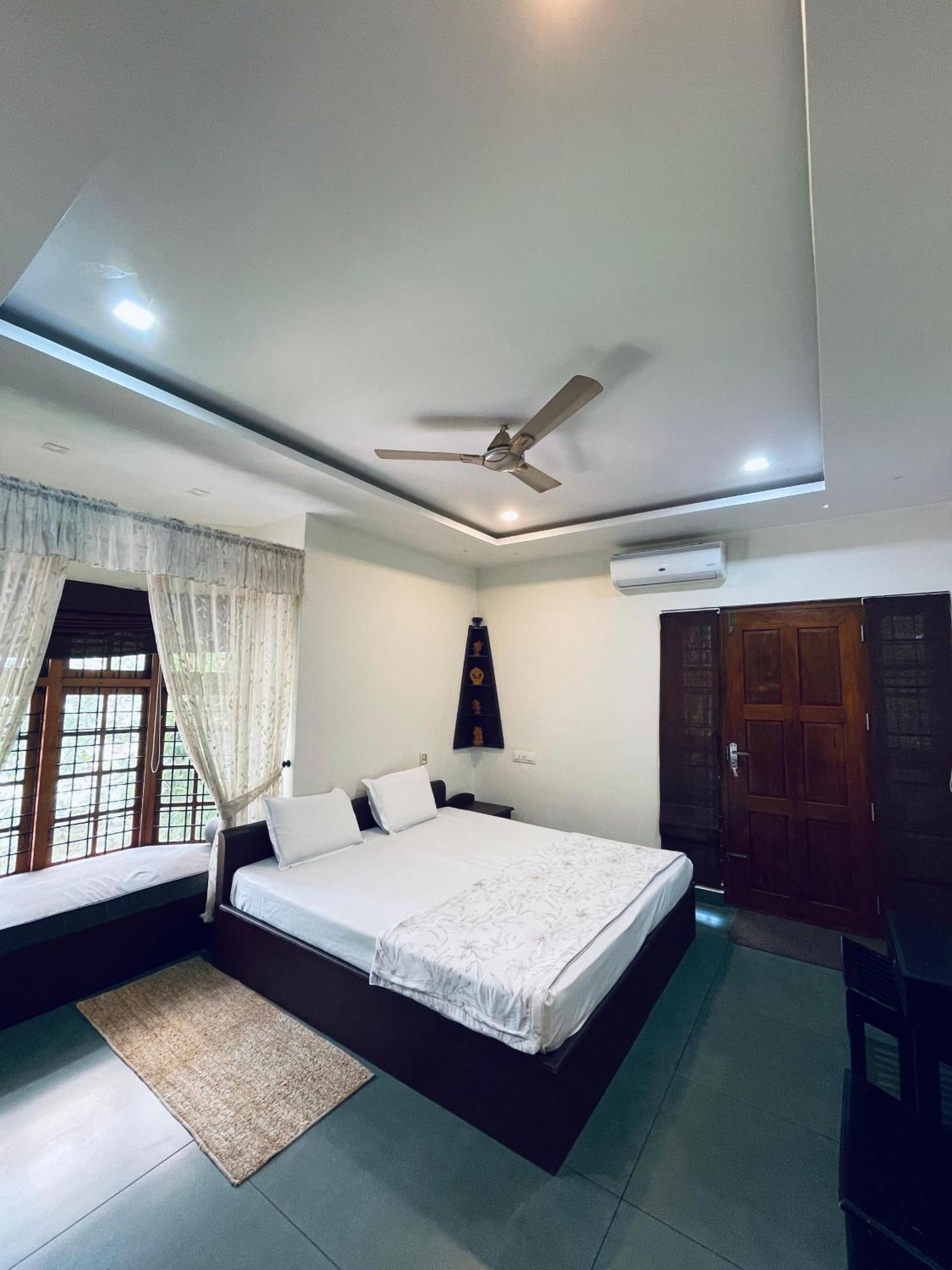 Maleyam Homestay Riverside Kozhikode Exterior photo