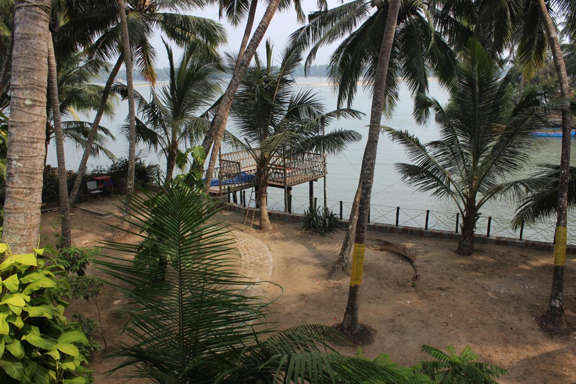 Maleyam Homestay Riverside Kozhikode Exterior photo